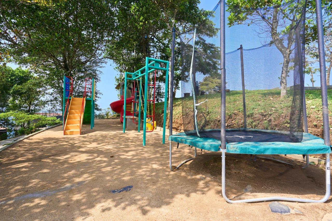 Haze And Kites Resort Муннар Экстерьер фото