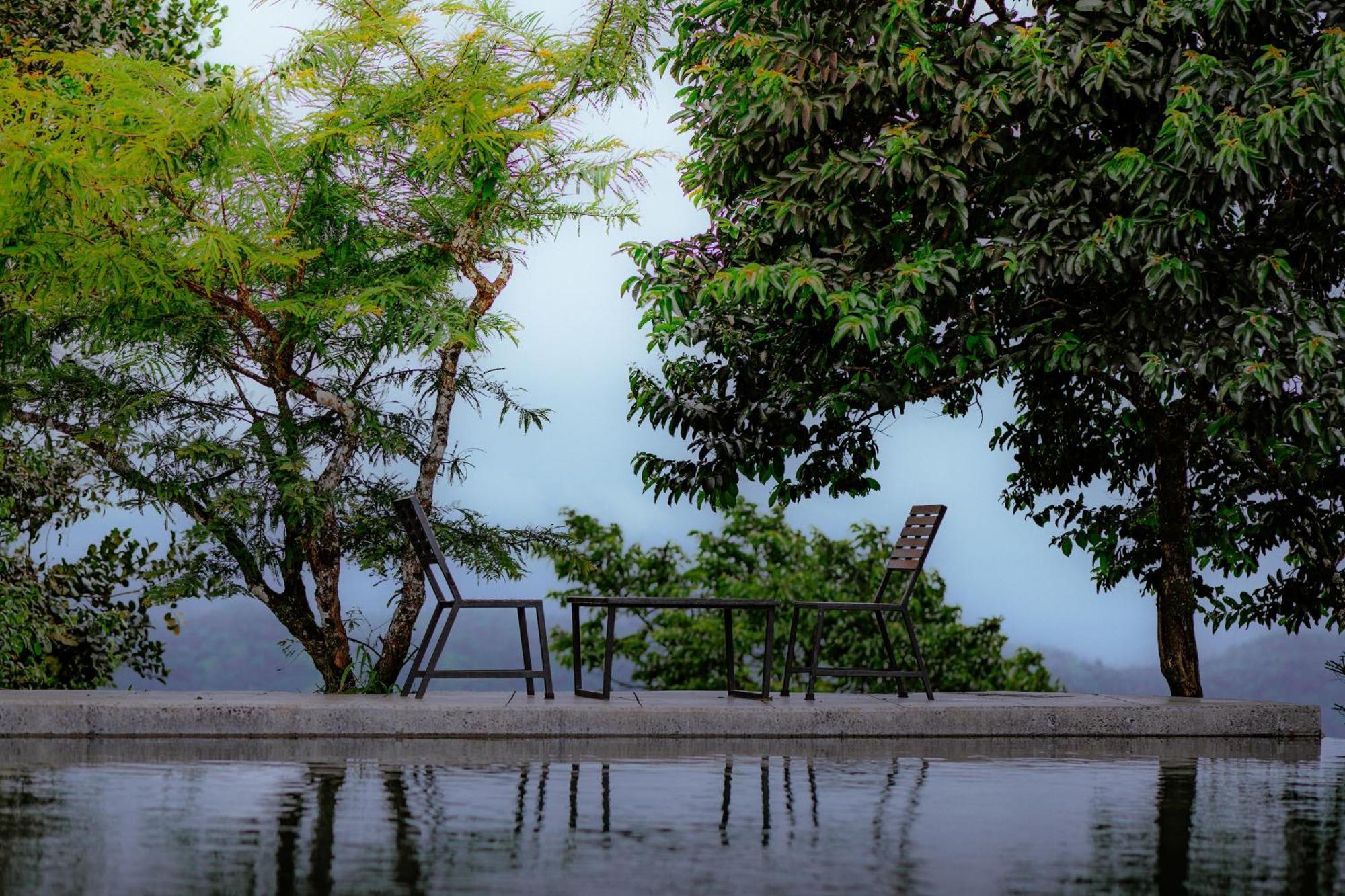 Haze And Kites Resort Муннар Экстерьер фото