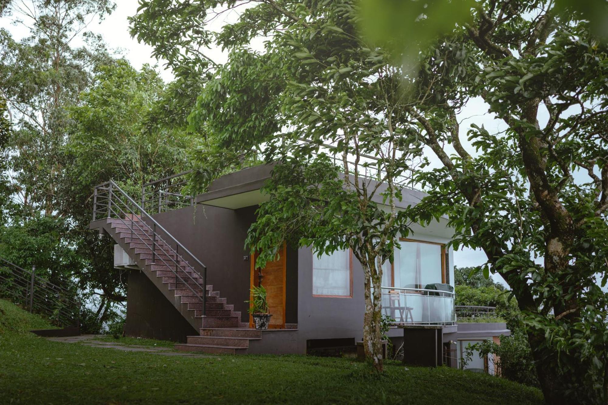 Haze And Kites Resort Муннар Экстерьер фото